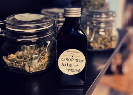 Sirop - Toux sèche et irritative​ - Recette - Cosmétique maison - Naturalsandco - Naturals&co