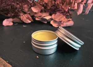 Recette Baume à l'Epinette noire - Cosmétique maison - Naturals&co